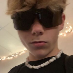 Meet your Posher, Austin